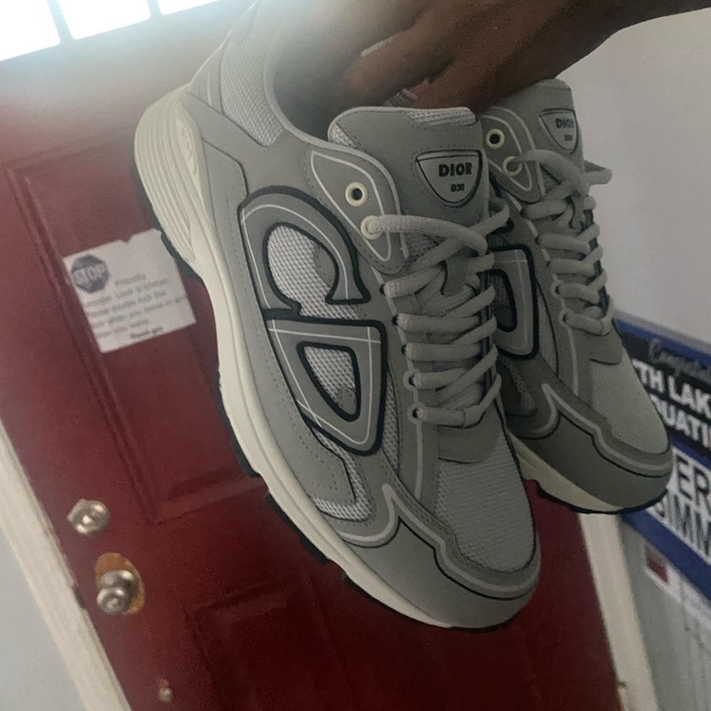 Dior Men's White and Gray Sneakers